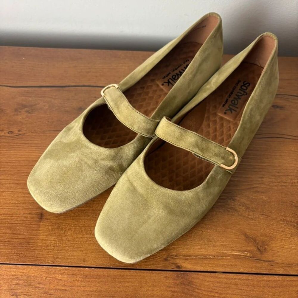 SoftWalk Valdivia Olive Green Suede Mary Jane Flats Shoes Womens Size 11M